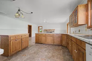 5709 Ranch Rd 965, Fredericksburg, TX 78624 - Photo 31