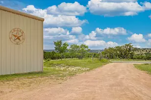 5709 Ranch Rd 965, Fredericksburg, TX 78624 - Photo 17