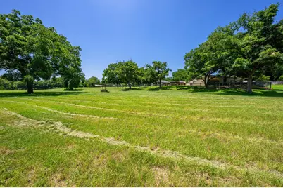 311 S Crockett St, Fredericksburg, TX 78624 - Photo 61