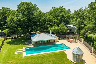 311 S Crockett St, Fredericksburg, TX 78624 - Photo 59