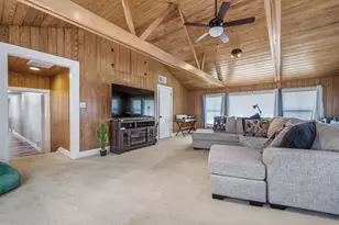 1009 W Main St, Kerrville, TX 78028 - Photo 21