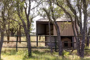 5078 Friedrich Rd, Fredericksburg, TX 78624 - Photo 31