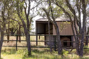 5078 Friedrich Rd, Fredericksburg, TX 78624 - Photo 35