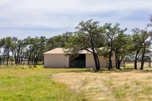 5078 Friedrich Rd, Fredericksburg, TX 78624 - Photo 31