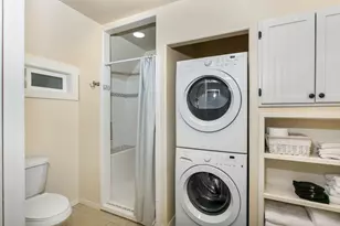 404 N Pecan St, Fredericksburg, TX 78624 - Photo 27