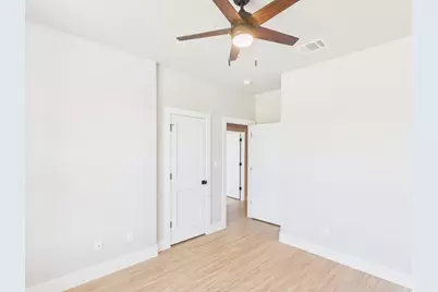 110 Parlin Lane, Fredericksburg, TX 78624 - Photo 15