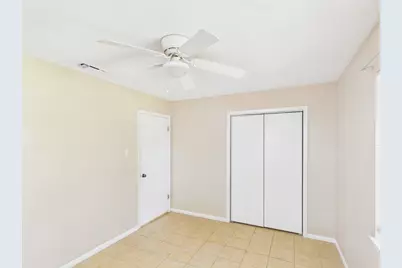 328 Glenmoor Dr, Fredericksburg, TX 78624 - Photo 23