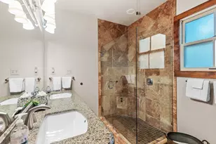 208 W Schubert St, Fredericksburg, TX 78624 - Photo 33