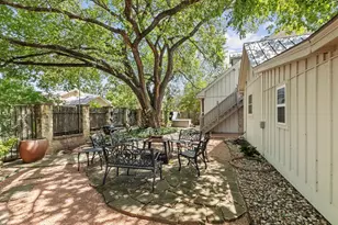 208 W Schubert St, Fredericksburg, TX 78624 - Photo 49