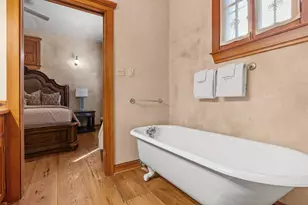 208 W Schubert St, Fredericksburg, TX 78624 - Photo 25