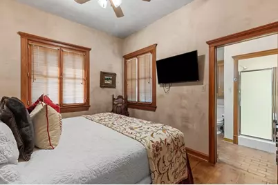 208 W Schubert St, Fredericksburg, TX 78624 - Photo 19