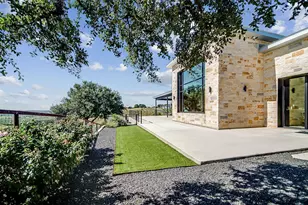 20 N Spies Ridge Dr, Fredericksburg, TX 78624 - Photo 41