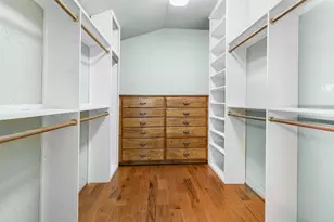414 E Schubert St, Fredericksburg, TX 78624 - Photo 17