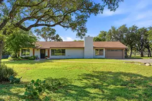 136 Royal Oaks Loop, Kerrville, TX 78028 - Photo 3