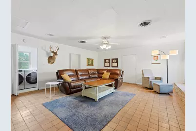 136 Royal Oaks Loop, Kerrville, TX 78028 - Photo 9