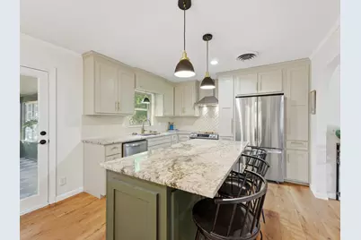 136 Royal Oaks Loop, Kerrville, TX 78028 - Photo 13