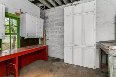 420 S Milam St, Fredericksburg, TX 78624 - Photo 23