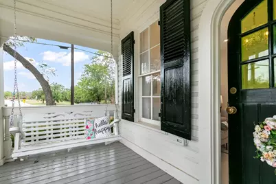 420 S Milam St, Fredericksburg, TX 78624 - Photo 3