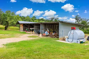 4995 Ranch Rd 648, Fredericksburg, TX 78624 - Photo 37