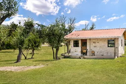 4995 Ranch Rd 648, Fredericksburg, TX 78624 - Photo 35