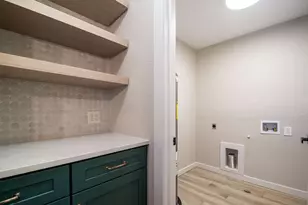 146 Hillside Dr, Fredericksburg, TX 78624 - Photo 19