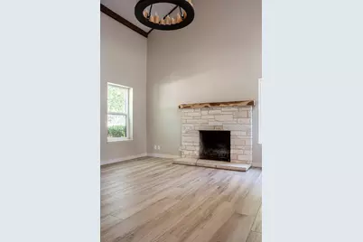 146 Hillside Dr, Fredericksburg, TX 78624 - Photo 7