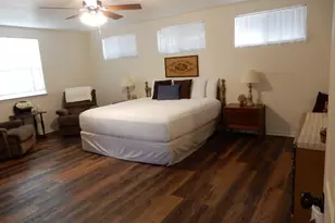 1006 E Hwy St, Fredericksburg, TX 78624 - Photo 17