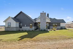 220 Interlaken St, Fredericksburg, TX 78624 - Photo 59