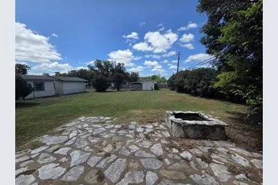333 W Nimitz St, Fredericksburg, TX 78624 - Photo 19