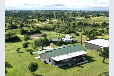 8400 Maner Rd, Harper, TX 78631 - Photo 5