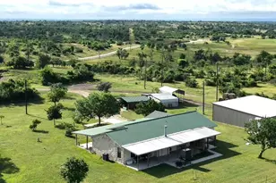 8400 Maner Rd, Harper, TX 78631 - Photo 5