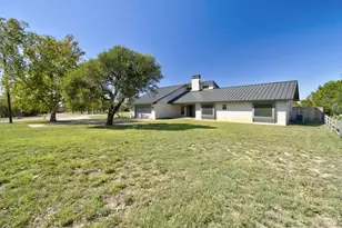 103 Crockett Dr, Kerrville, TX 78028 - Photo 37