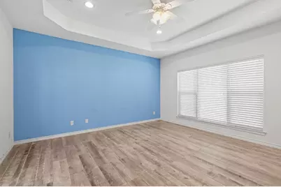 143 Stonewood, Fredericksburg, TX 78624 - Photo 15