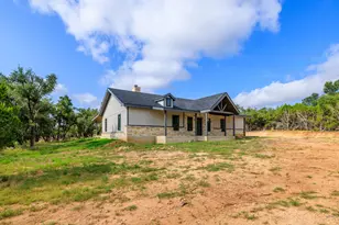 2662 Old Willow Rd, Fredericksburg, TX 78624 - Photo 5