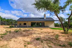 2662 Old Willow Rd, Fredericksburg, TX 78624 - Photo 11