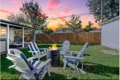 804 N Milam St, Fredericksburg, TX 78624 - Photo 13