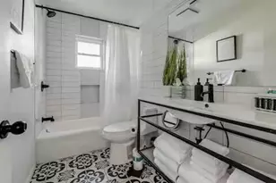 804 N Milam St, Fredericksburg, TX 78624 - Photo 19