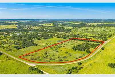 10 Slate Rock Rd, Fredericksburg, TX 78675 - Photo 3