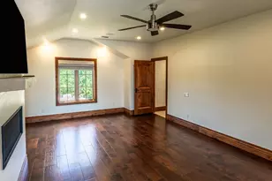 439 W Boot Rnch Rdg, Fredericksburg, TX 78624 - Photo 15