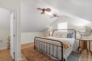 208 E San Antonio St, Fredericksburg, TX 78624 - Photo 67