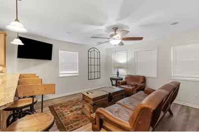 208 E San Antonio St, Fredericksburg, TX 78624 - Photo 61