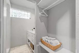 208 E San Antonio St, Fredericksburg, TX 78624 - Photo 35