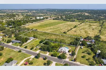 328 Morning Glory Dr, Fredericksburg, TX 78624 - Photo 1