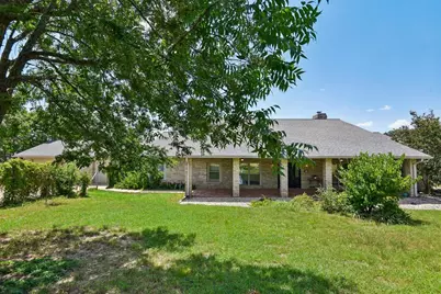 283 W Lacey Oak Pkwy, Kerrville, TX 78028 - Photo 1