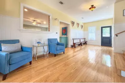 901 N Llano St, Fredericksburg, TX 78624 - Photo 9
