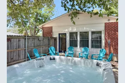 901 N Llano St, Fredericksburg, TX 78624 - Photo 25
