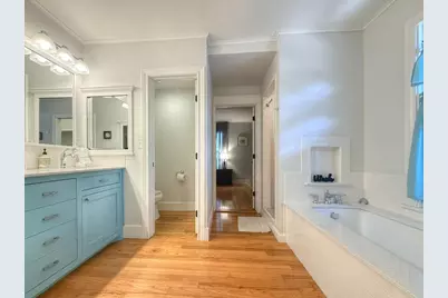 901 N Llano St, Fredericksburg, TX 78624 - Photo 13