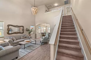 510 S Mueller St, Fredericksburg, TX 78624 - Photo 5