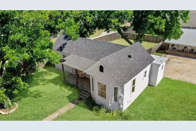 703 E Highway St, Fredericksburg, TX 78624 - Photo 25