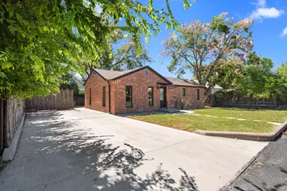 109 S Bowie, Fredericksburg, TX 78624 - Photo 23